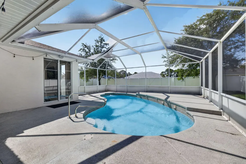 6122 NW Daroco Terrace Port St Lucie FL 34986