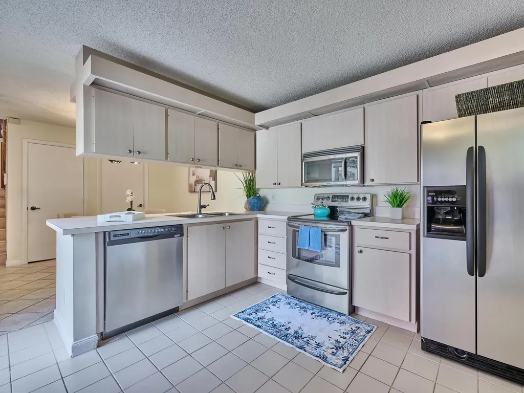 4604 Roxbury Court Boynton Beach FL 33436