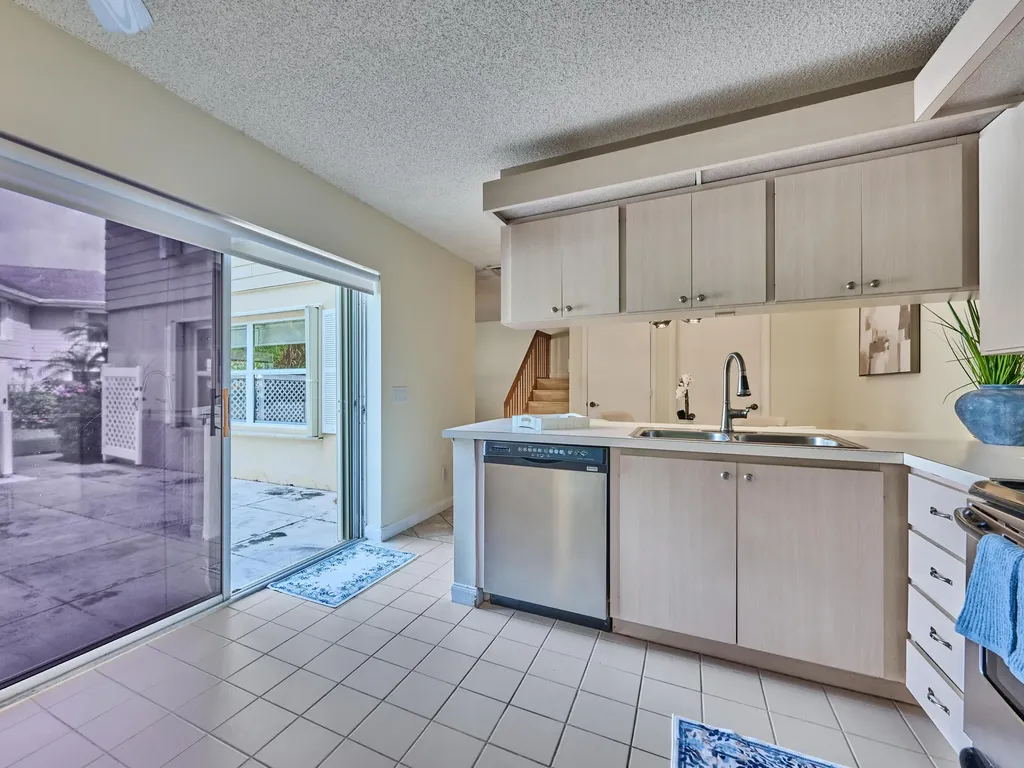 4604 Roxbury Court Boynton Beach FL 33436
