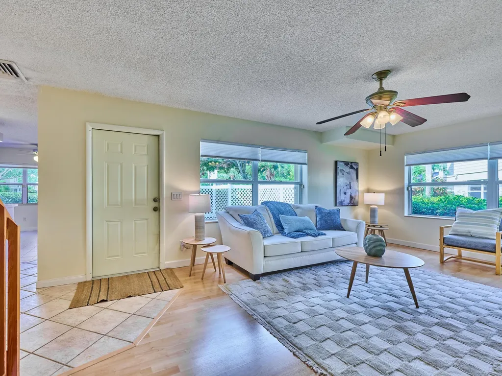 4604 Roxbury Court Boynton Beach FL 33436