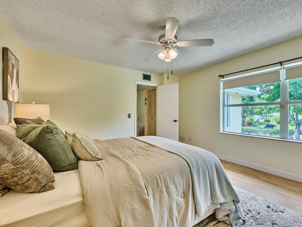 4604 Roxbury Court Boynton Beach FL 33436