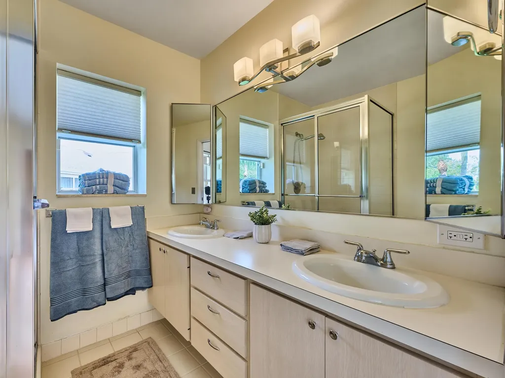 4604 Roxbury Court Boynton Beach FL 33436