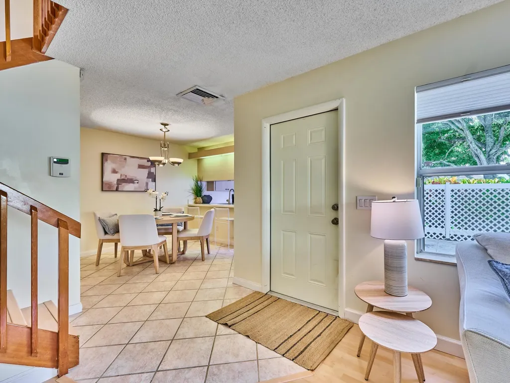 4604 Roxbury Court Boynton Beach FL 33436