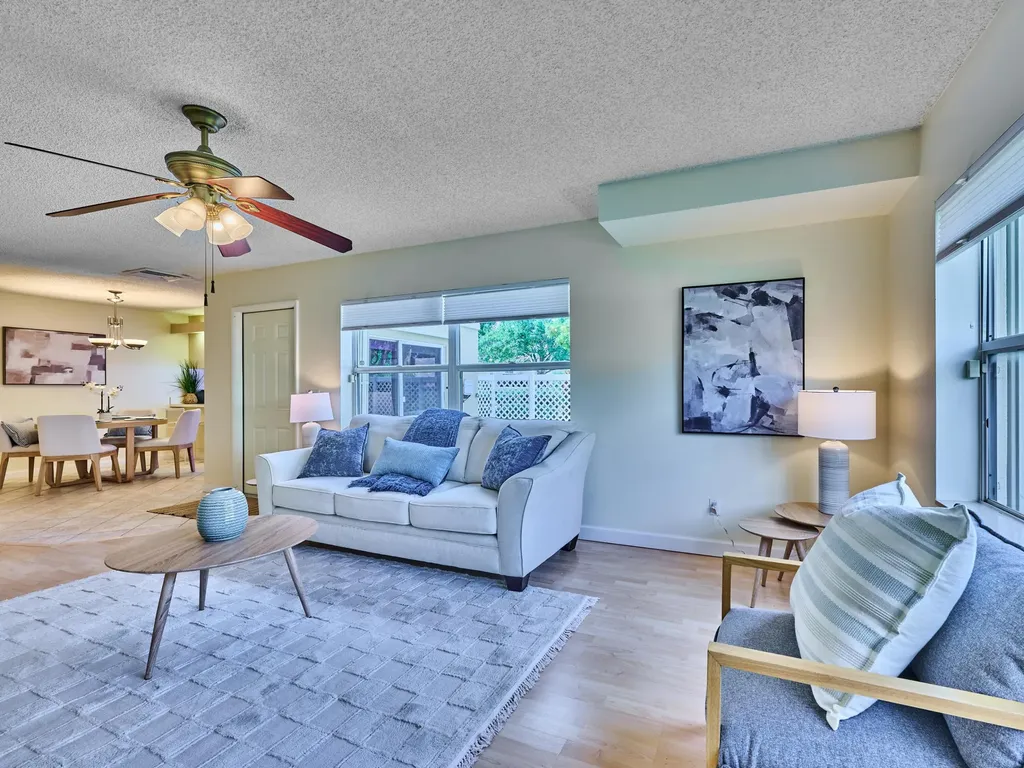 4604 Roxbury Court Boynton Beach FL 33436