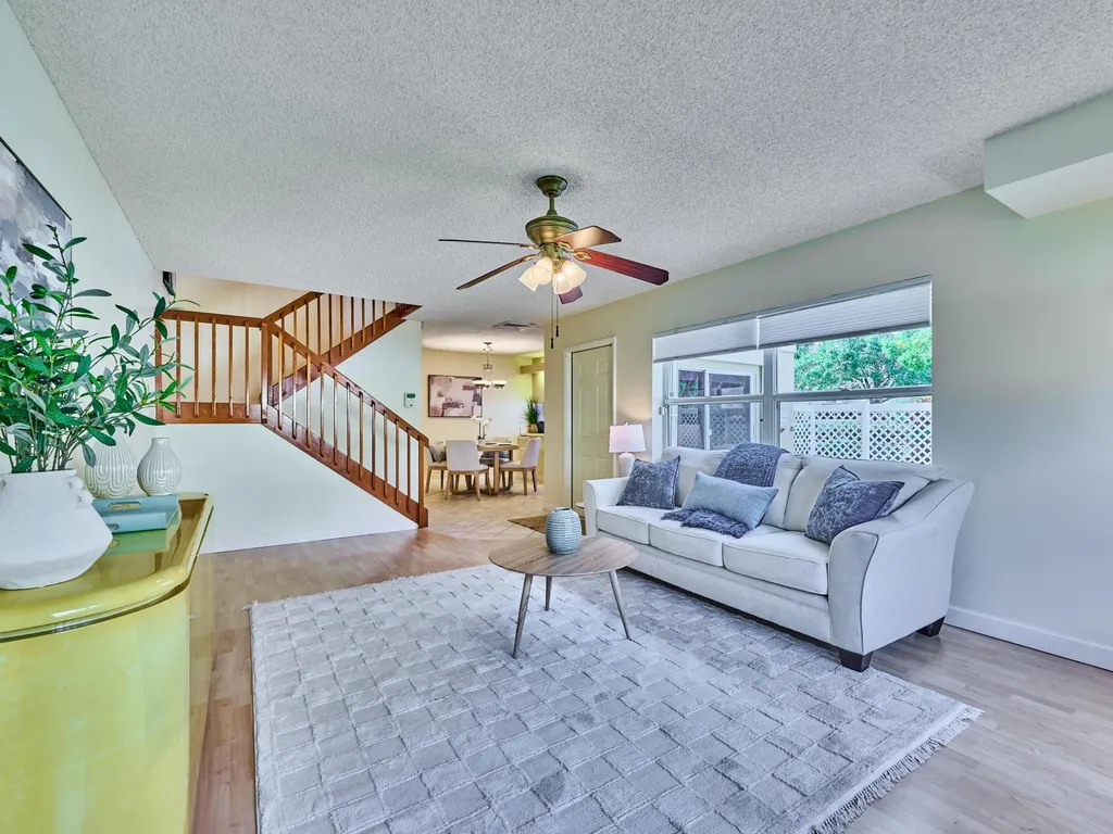 4604 Roxbury Court Boynton Beach FL 33436