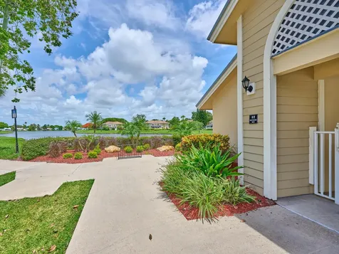 4604 Roxbury Court Boynton Beach FL 33436
