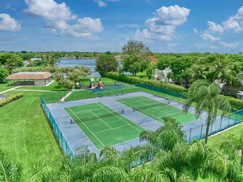 4604 Roxbury Court Boynton Beach FL 33436