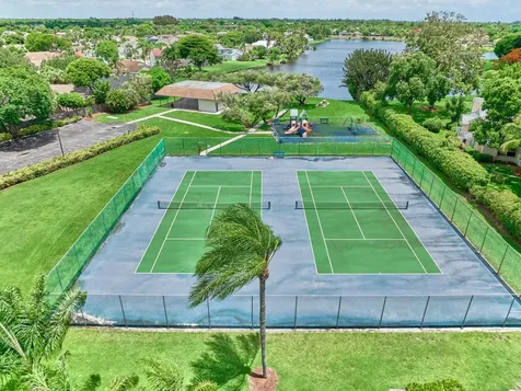 4604 Roxbury Court Boynton Beach FL 33436