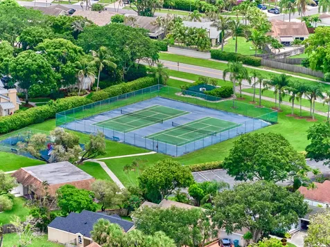 4604 Roxbury Court Boynton Beach FL 33436