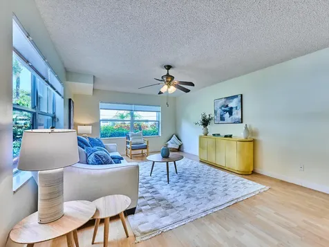 4604 Roxbury Court Boynton Beach FL 33436