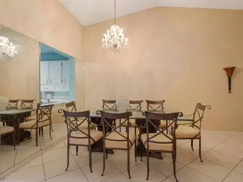 3928 Vine Trail Lake Worth FL 33467