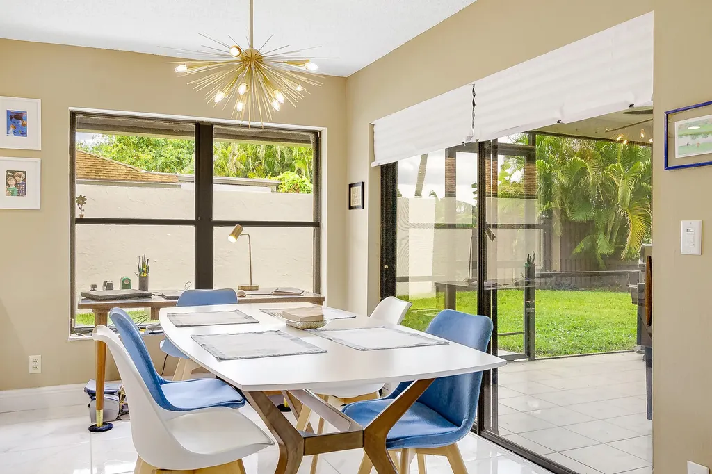 378 SW 28th Avenue Delray Beach FL 33445