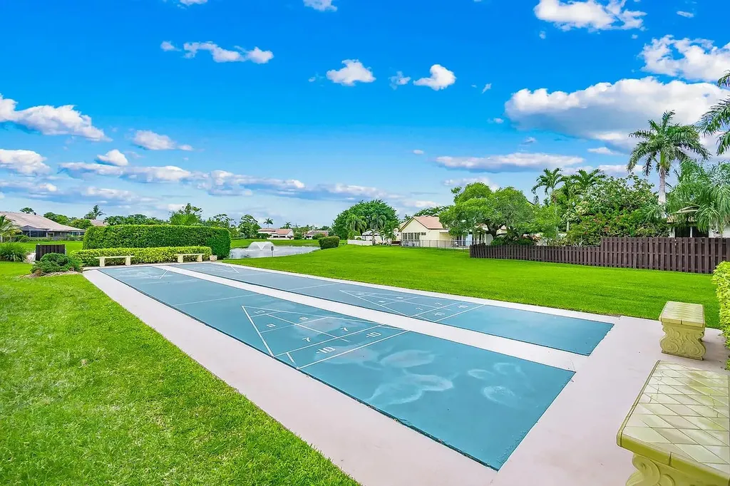 378 SW 28th Avenue Delray Beach FL 33445