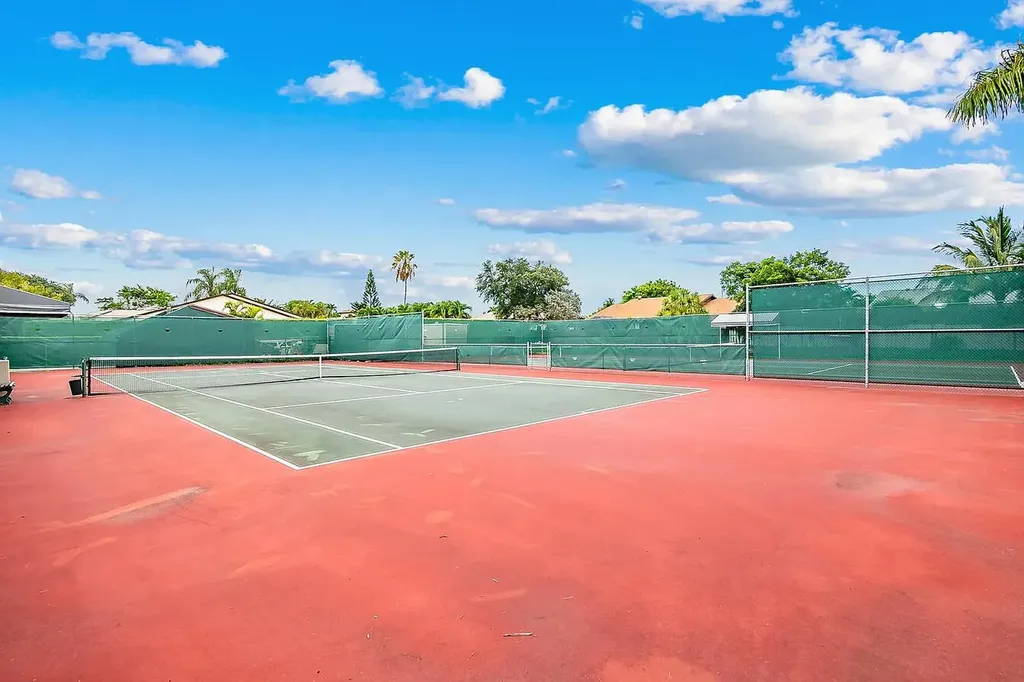 378 SW 28th Avenue Delray Beach FL 33445