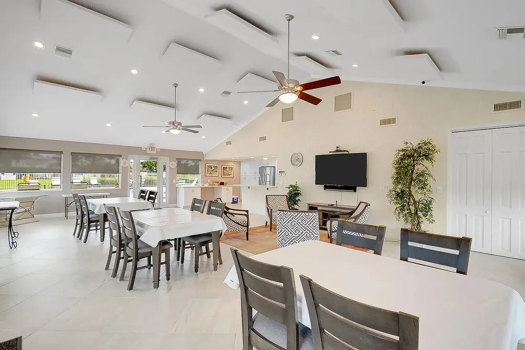 378 SW 28th Avenue Delray Beach FL 33445