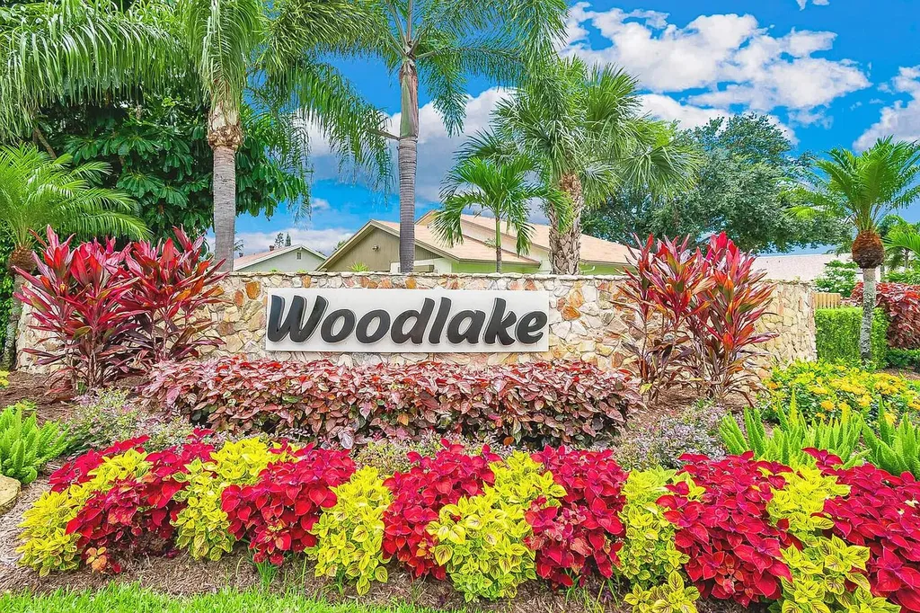 378 SW 28th Avenue Delray Beach FL 33445