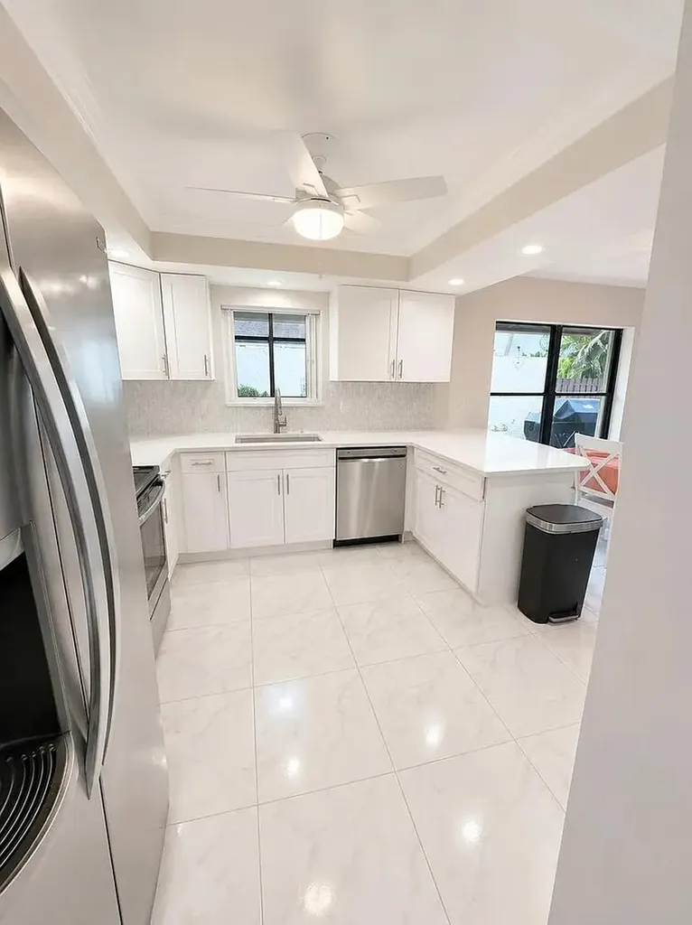 378 SW 28th Avenue Delray Beach FL 33445