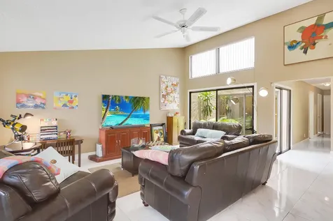 378 SW 28th Avenue Delray Beach FL 33445