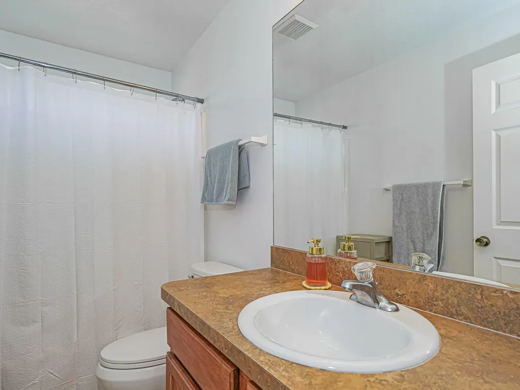 1575 17th Court SW Vero Beach FL 32962