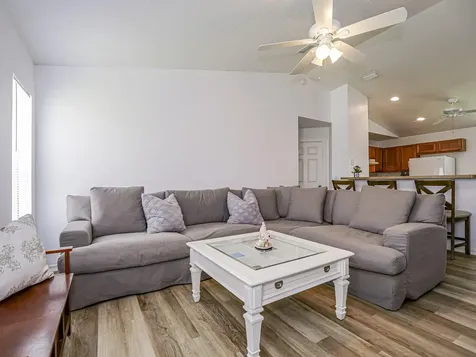 1575 17th Court SW Vero Beach FL 32962