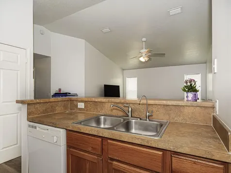 1575 17th Court SW Vero Beach FL 32962