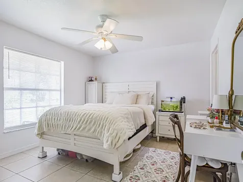 1575 17th Court SW Vero Beach FL 32962