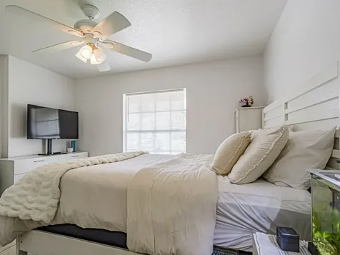 1575 17th Court SW Vero Beach FL 32962