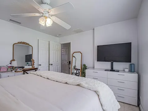 1575 17th Court SW Vero Beach FL 32962