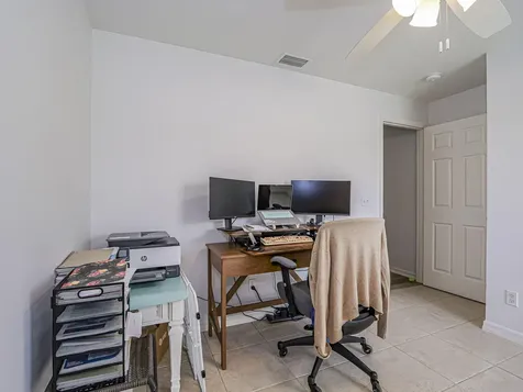 1575 17th Court SW Vero Beach FL 32962