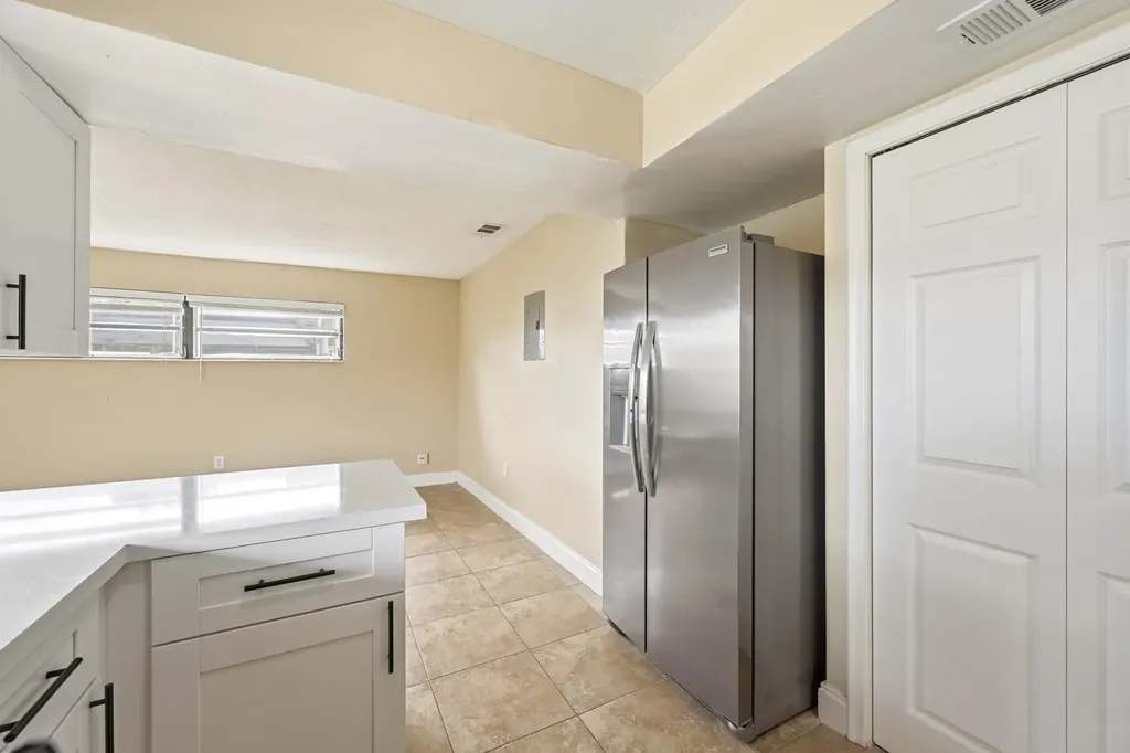 9671 NW 24th Street Sunrise FL 33322