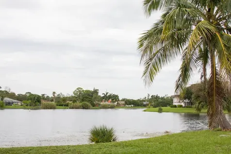 149 West Court Royal Palm Beach FL 33411