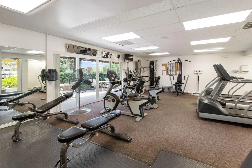 40 Vis Gardens Trail Vero Beach FL 32962
