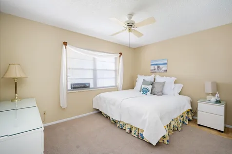 40 Vista Gardens Trail Vero Beach FL 32962