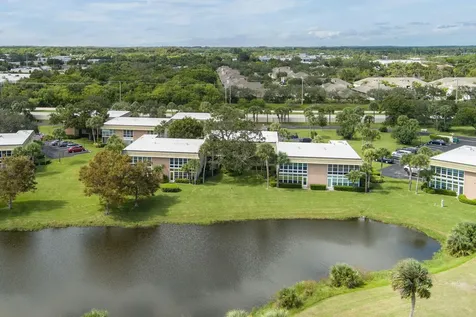 40 Vis Gardens Trail Vero Beach FL 32962