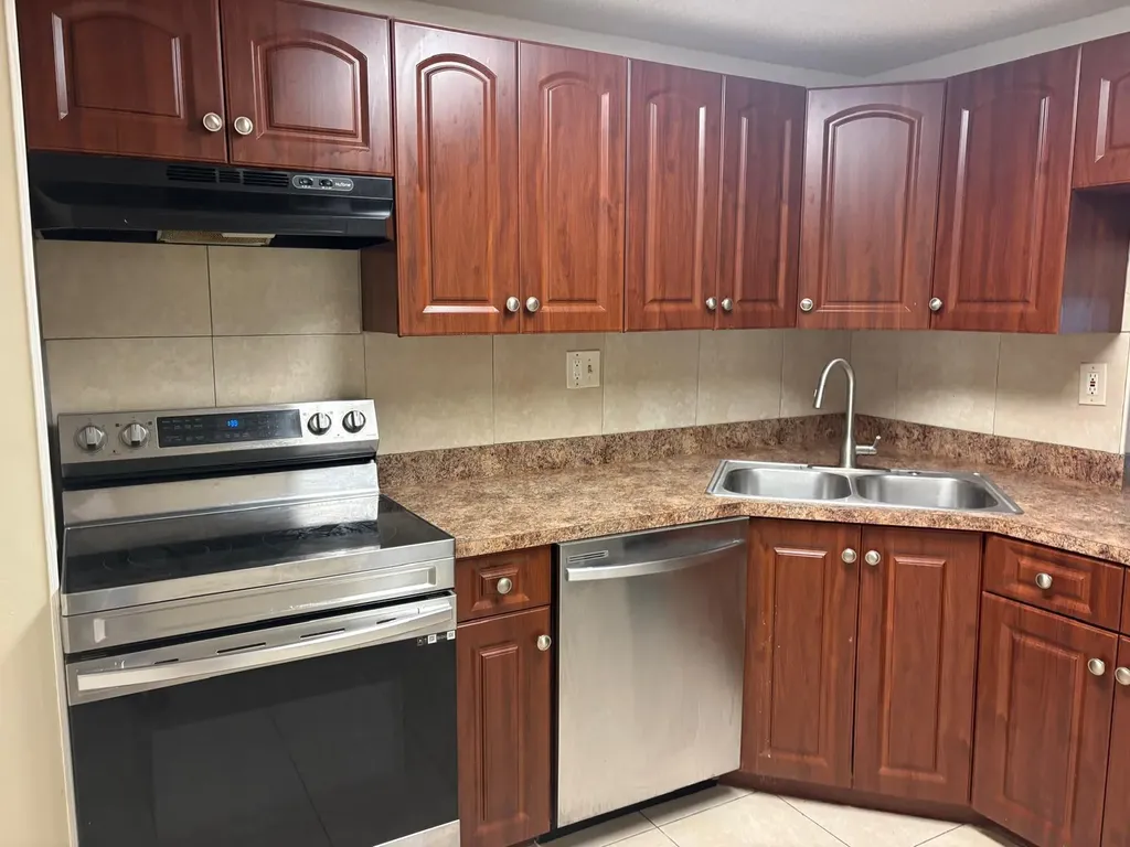 1700 NW 58th Terrace Sunrise FL 33313