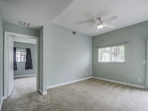524 7th Square Vero Beach FL 32962