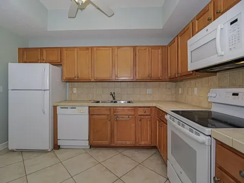 524 7th Square Vero Beach FL 32962