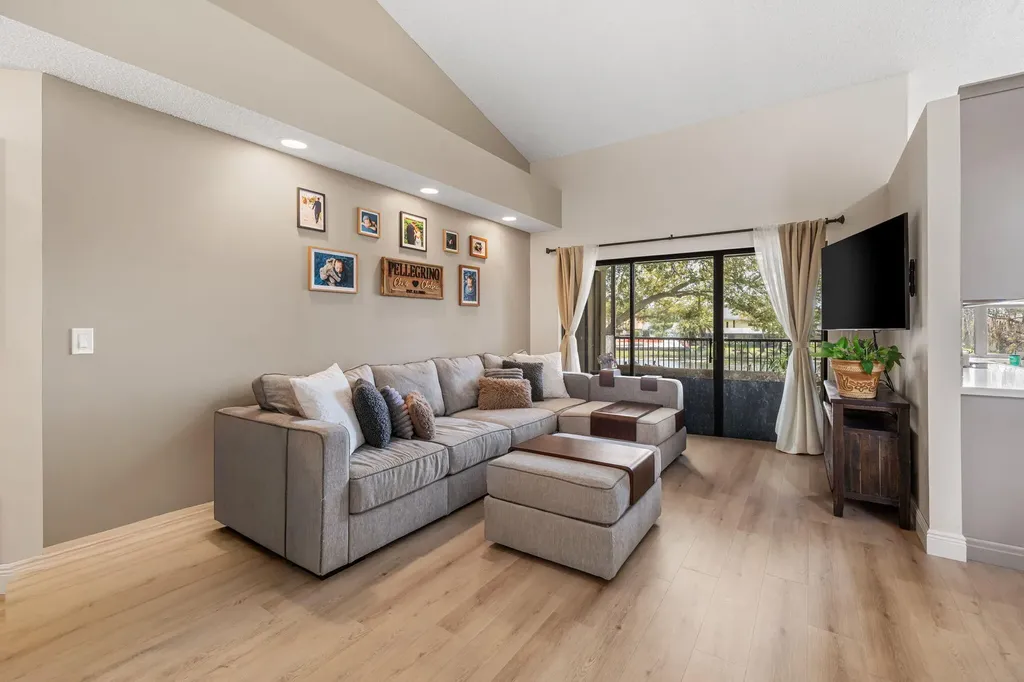 3006 Black Oak Court Boynton Beach FL 33436