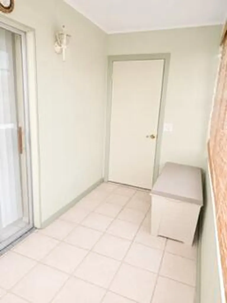 175 Flanders D Delray Beach FL 33484