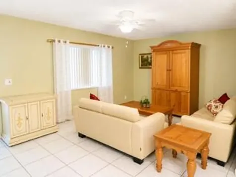 175 Flanders D Delray Beach FL 33484