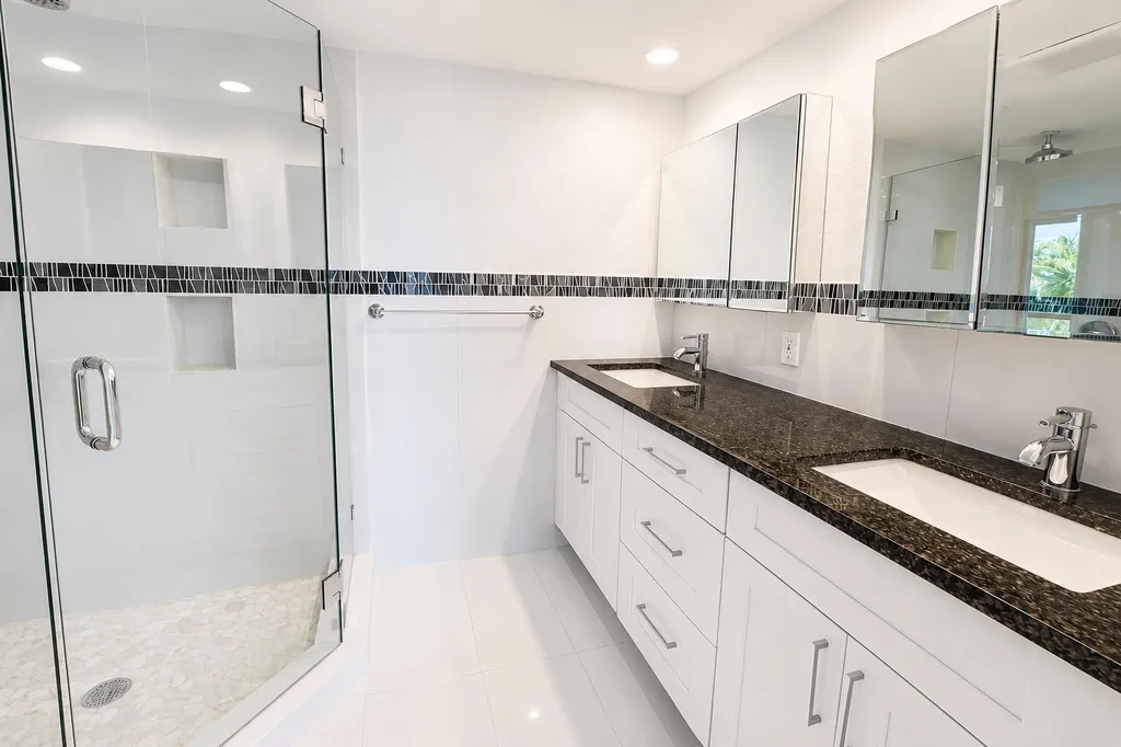 4800 Bayview Fort Lauderdale FL 33308