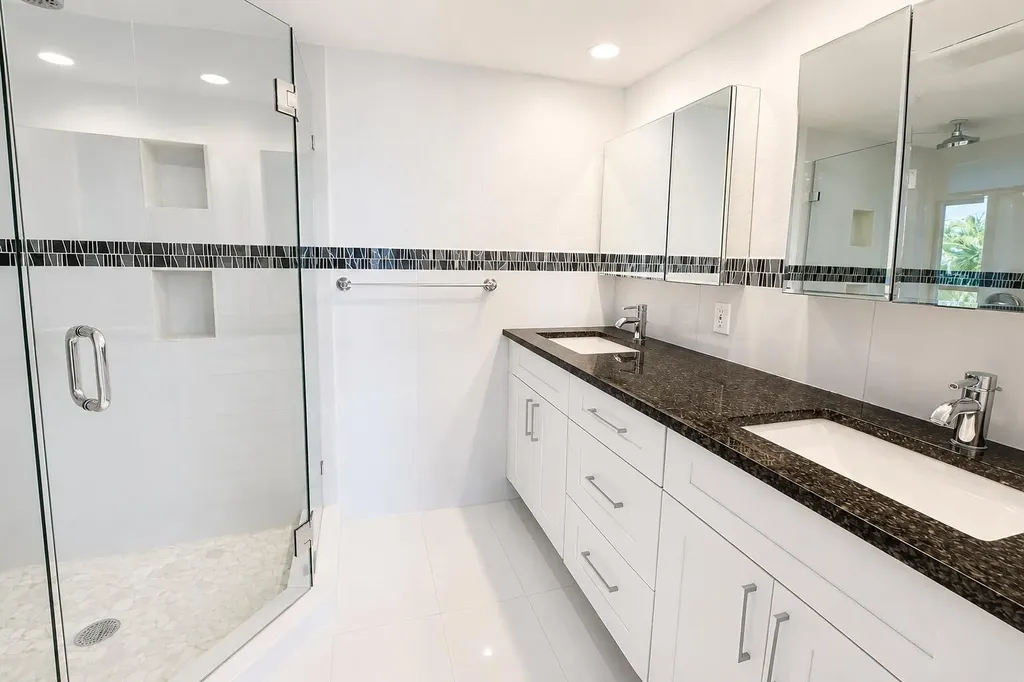 4800 Bayview Fort Lauderdale FL 33308