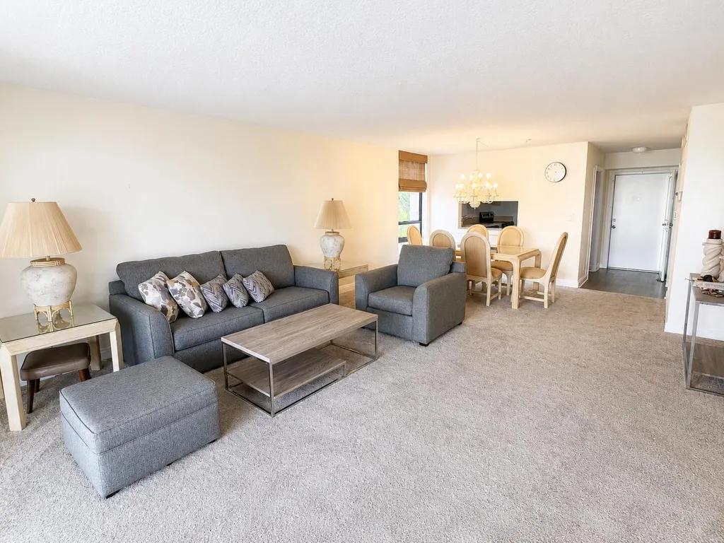 4800 Bayview Fort Lauderdale FL 33308