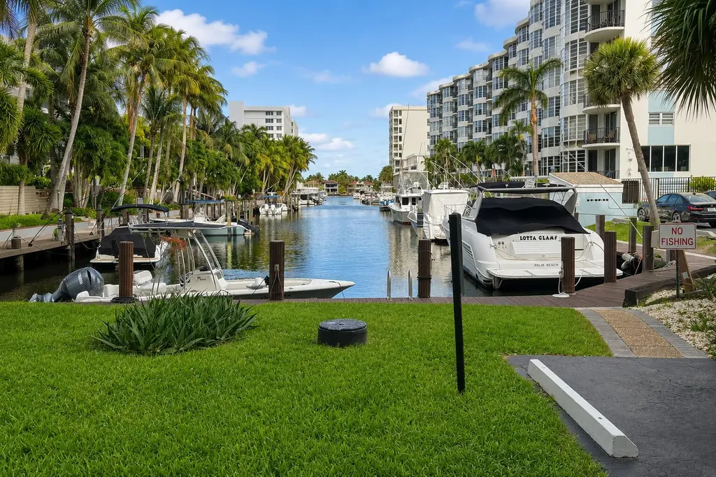 4800 Bayview Fort Lauderdale FL 33308