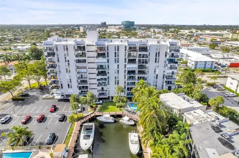 4800 Bayview Fort Lauderdale FL 33308