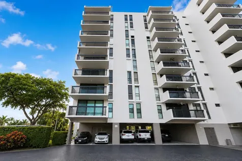 4800 Bayview Fort Lauderdale FL 33308