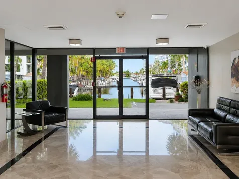 4800 Bayview Fort Lauderdale FL 33308