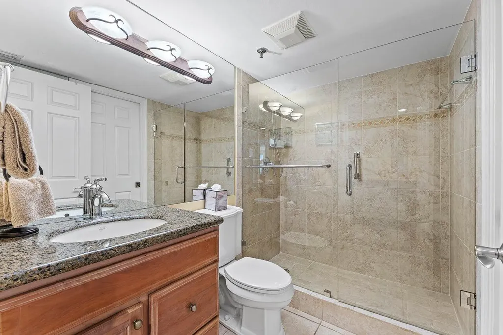 372 Golfview Road North Palm Beach FL 33408