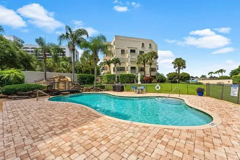 372 Golfview Road North Palm Beach FL 33408