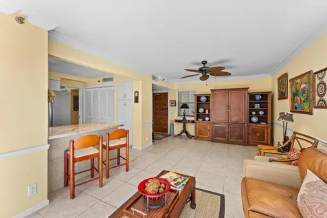 372 Golfview Road North Palm Beach FL 33408
